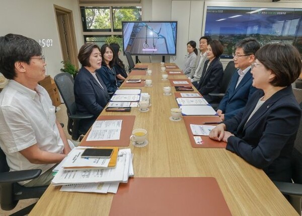 과천시, 어린이·사회복지 급식관리 통합...노인·장애인까지 확대 - 뉴스 썸네일 이미지