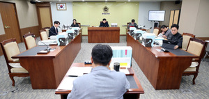 충남도의회 기획경제위원회, 제362회 정례회 제1차 회의 개최 - 뉴스 썸네일 이미지